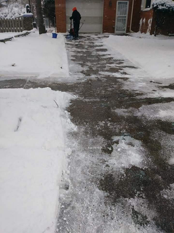 Remove Snow - Sidewalk and Driveway